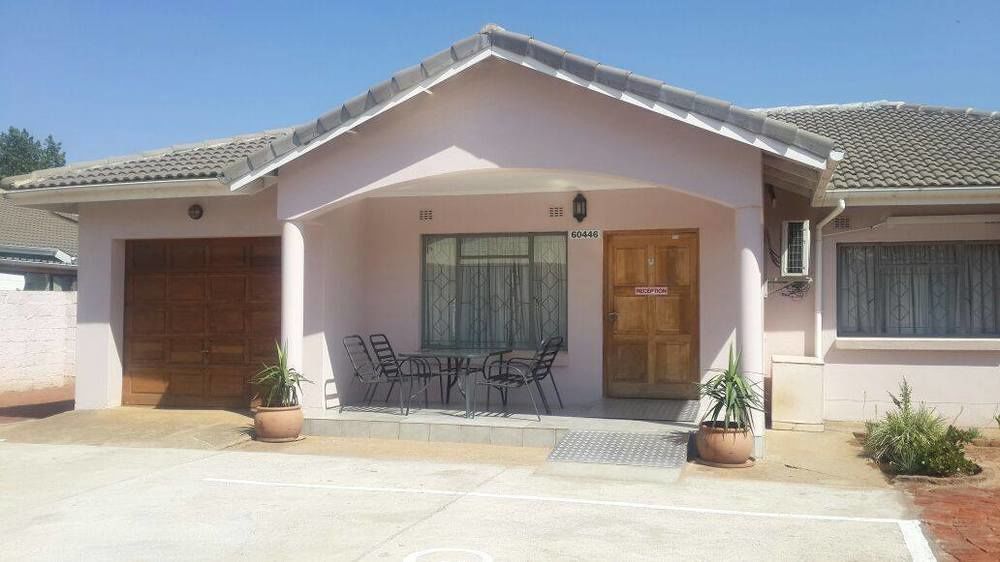 Strand Meadows B&B Gaborone Exterior foto