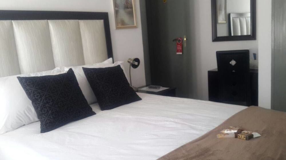 Strand Meadows B&B Gaborone Exterior foto